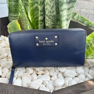 Kate Spade New York Navy Blue Zip-Around Leather Wristlet Wallet